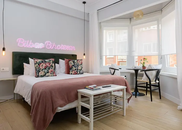 Alameda Centro From 1951 Homestay Bilbao