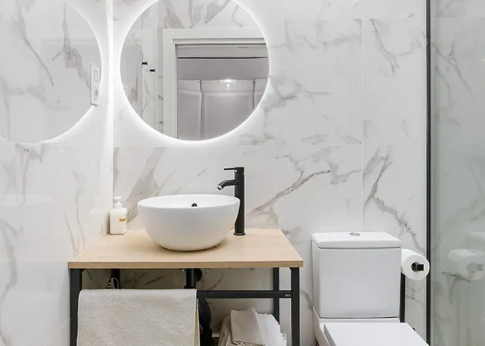 Alameda Centro From 1951 Homestay *